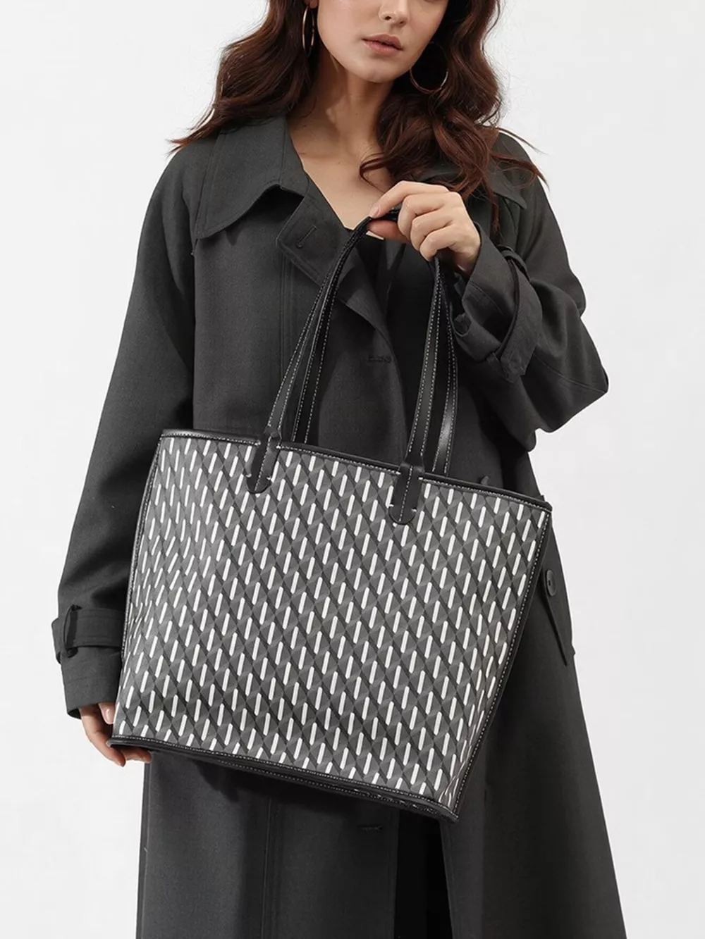 Geometric Pattern Tote Handbag