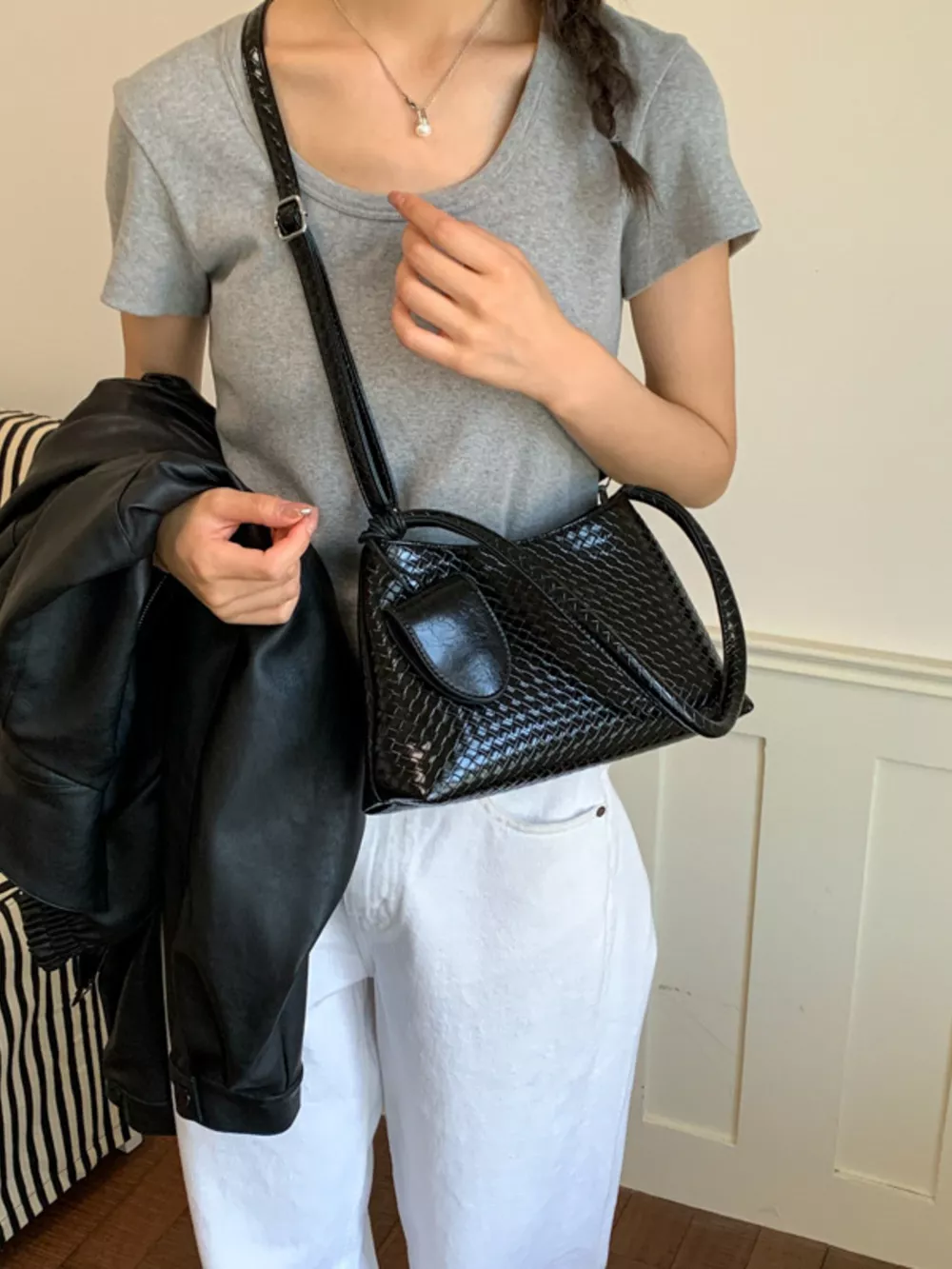 Woven Texture Shoulder Bag, image 2