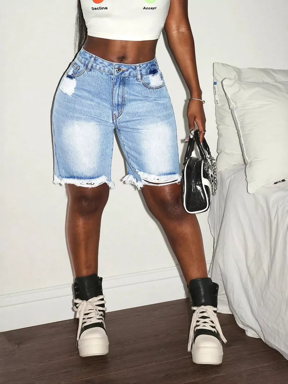 Distressed High Waist Frayed Hem Denim Shorts, image 3