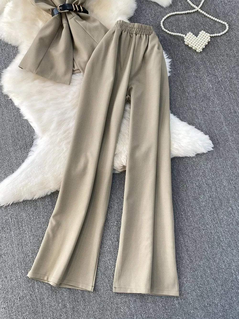 Sleeveless Top and Wide-Leg Pants Set, image 17