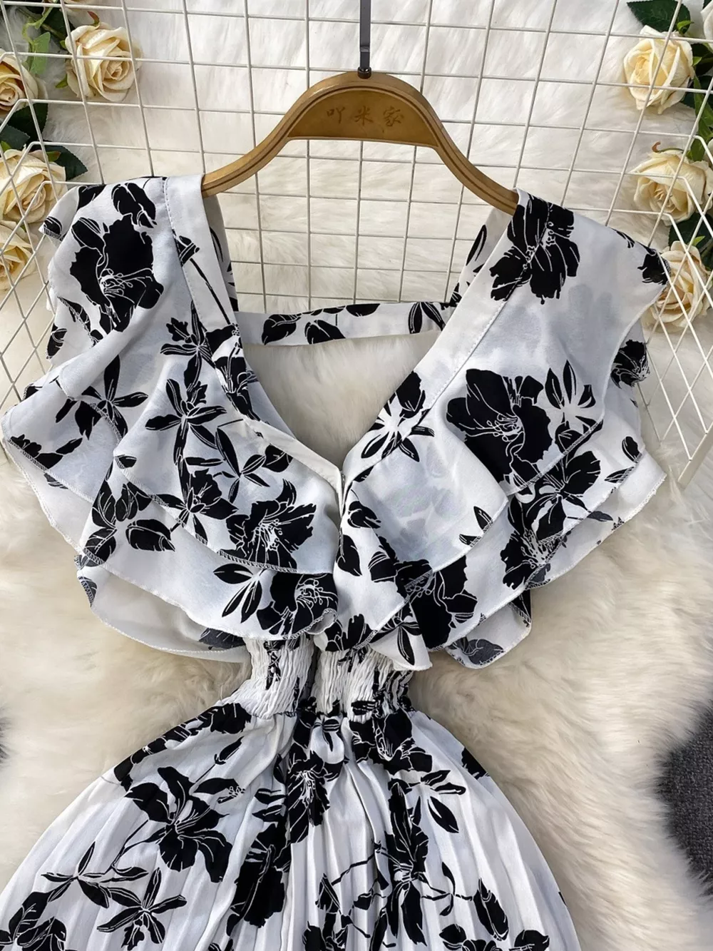 Floral Print Wide Leg Pleated Jumpsuit, image 16