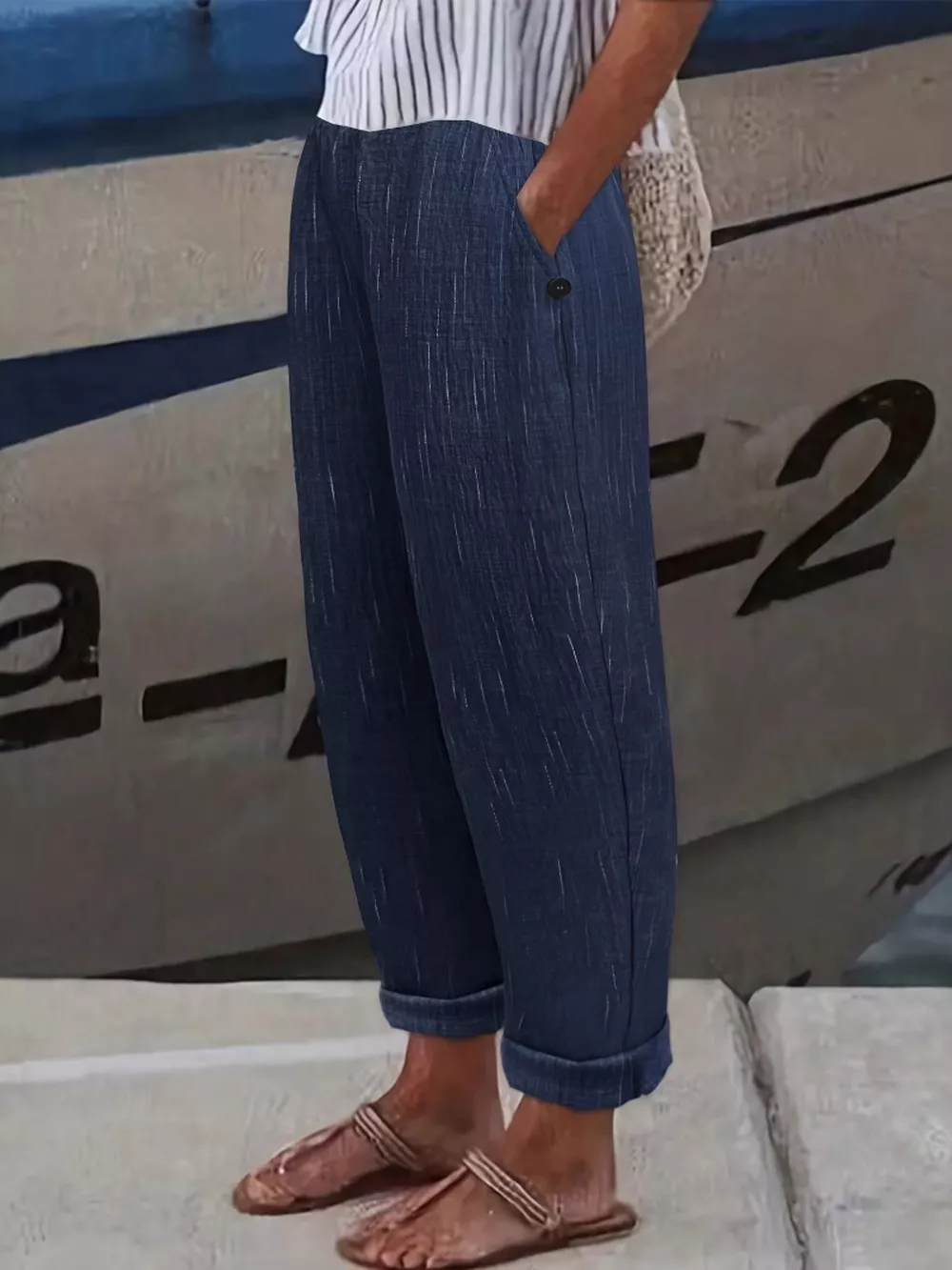 Loose Fit Cropped Pants, image 7