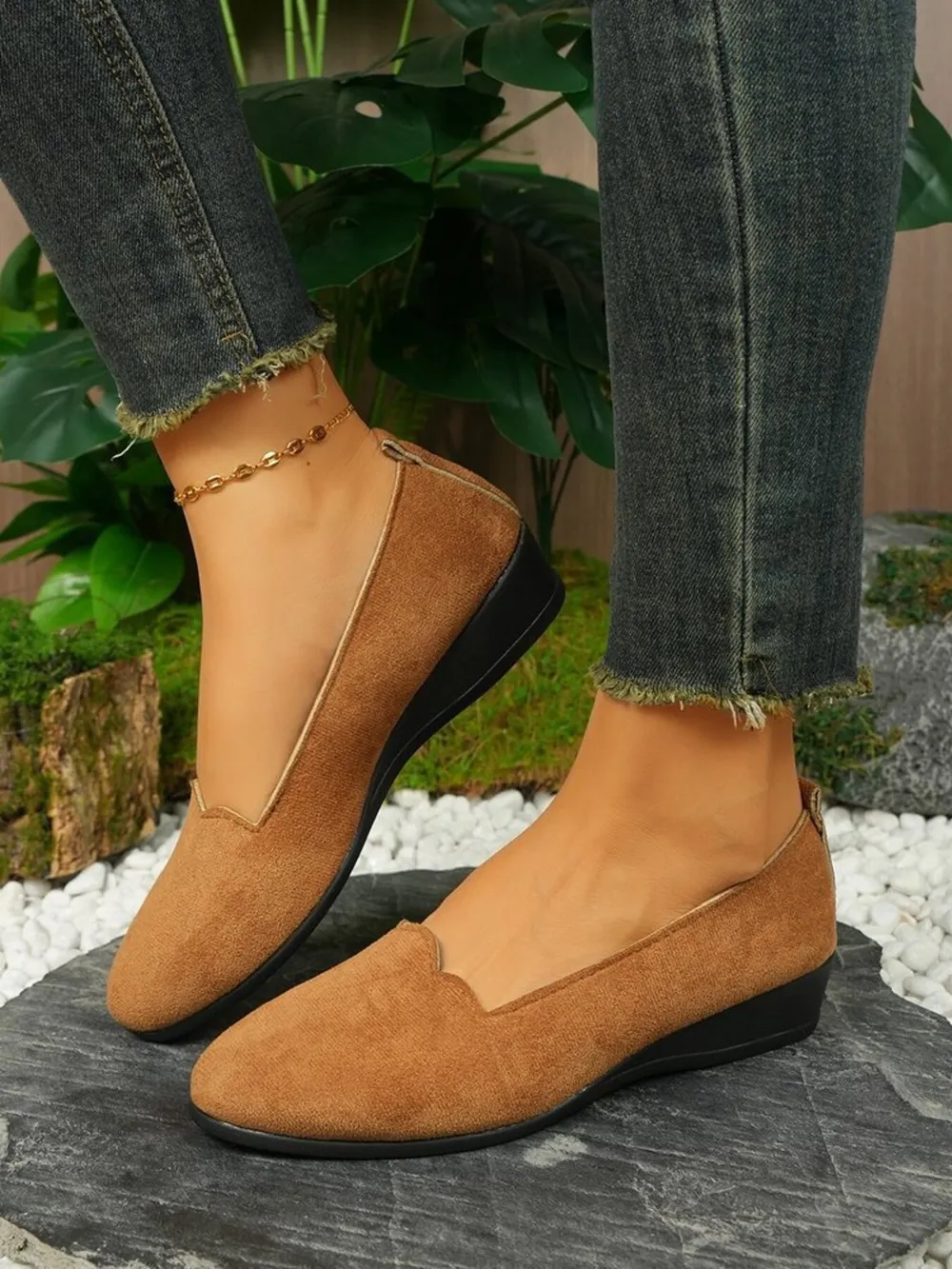 Round Toe Slip-Ons, image 9