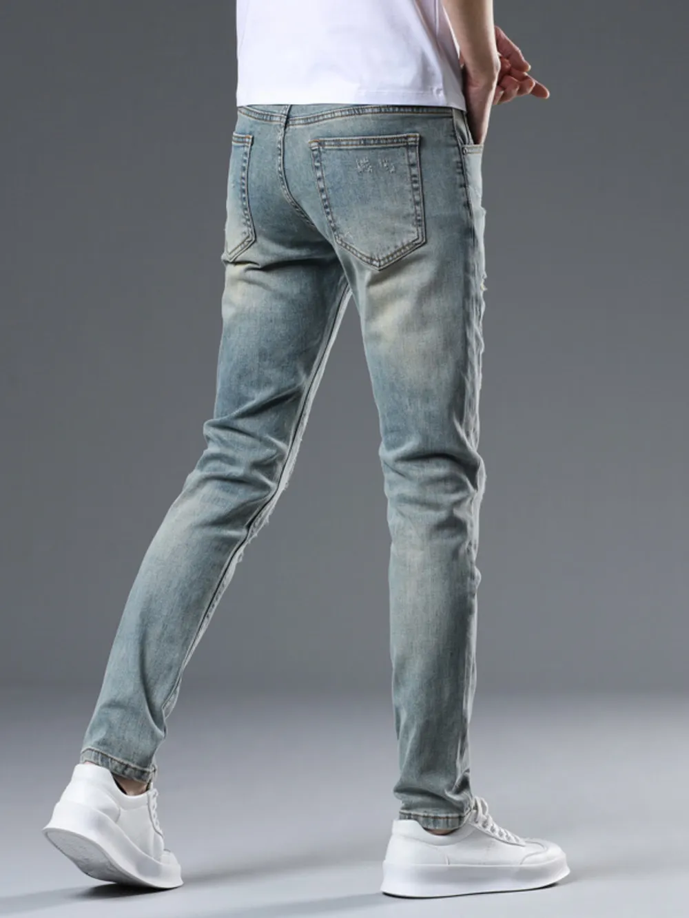 Men's Distressed Slim Fit Jeans, image 4