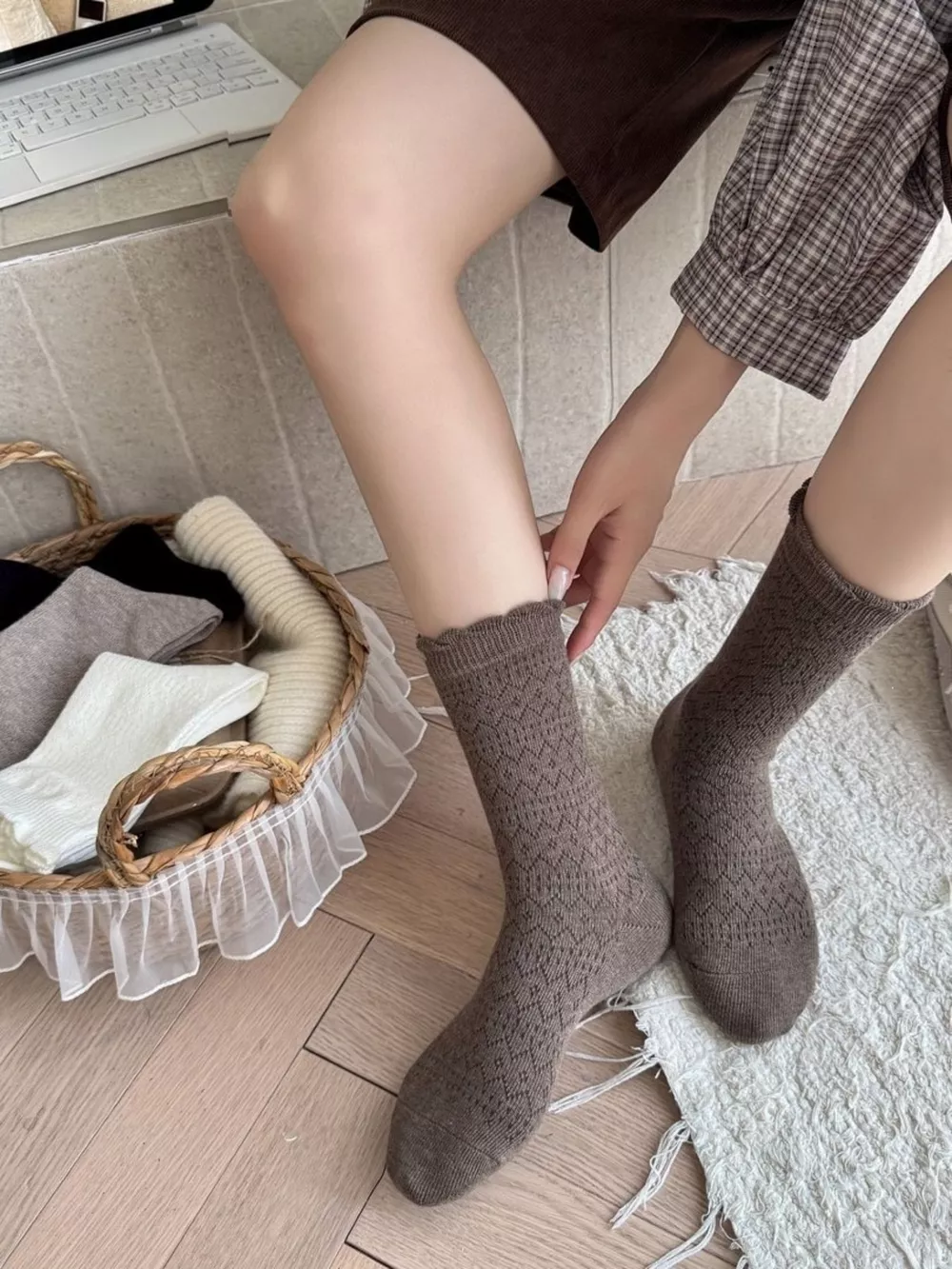 Vintage Hollow-Out Knit Mid-Calf Socks