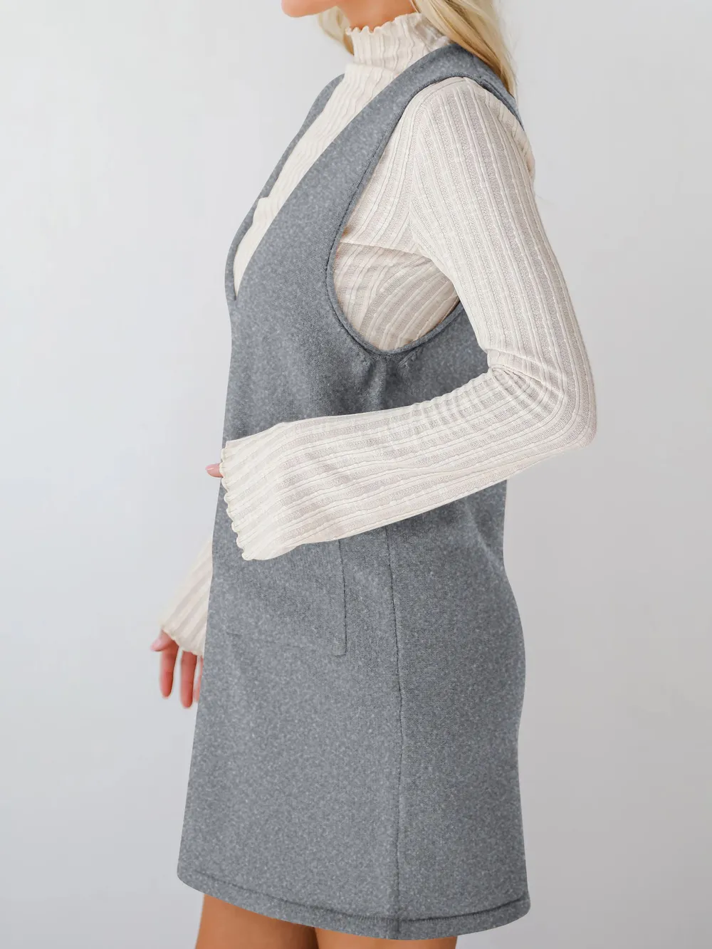 Sleeveless Knit Dress with Pockets, image 10
