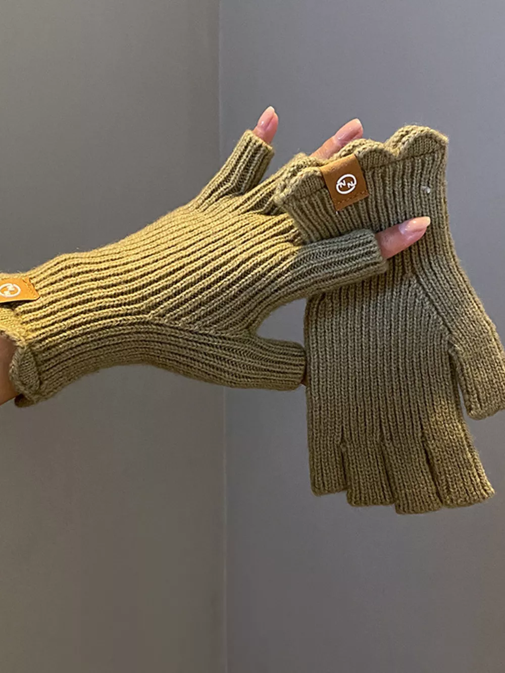 Fingerless Knitted Gloves, image 5