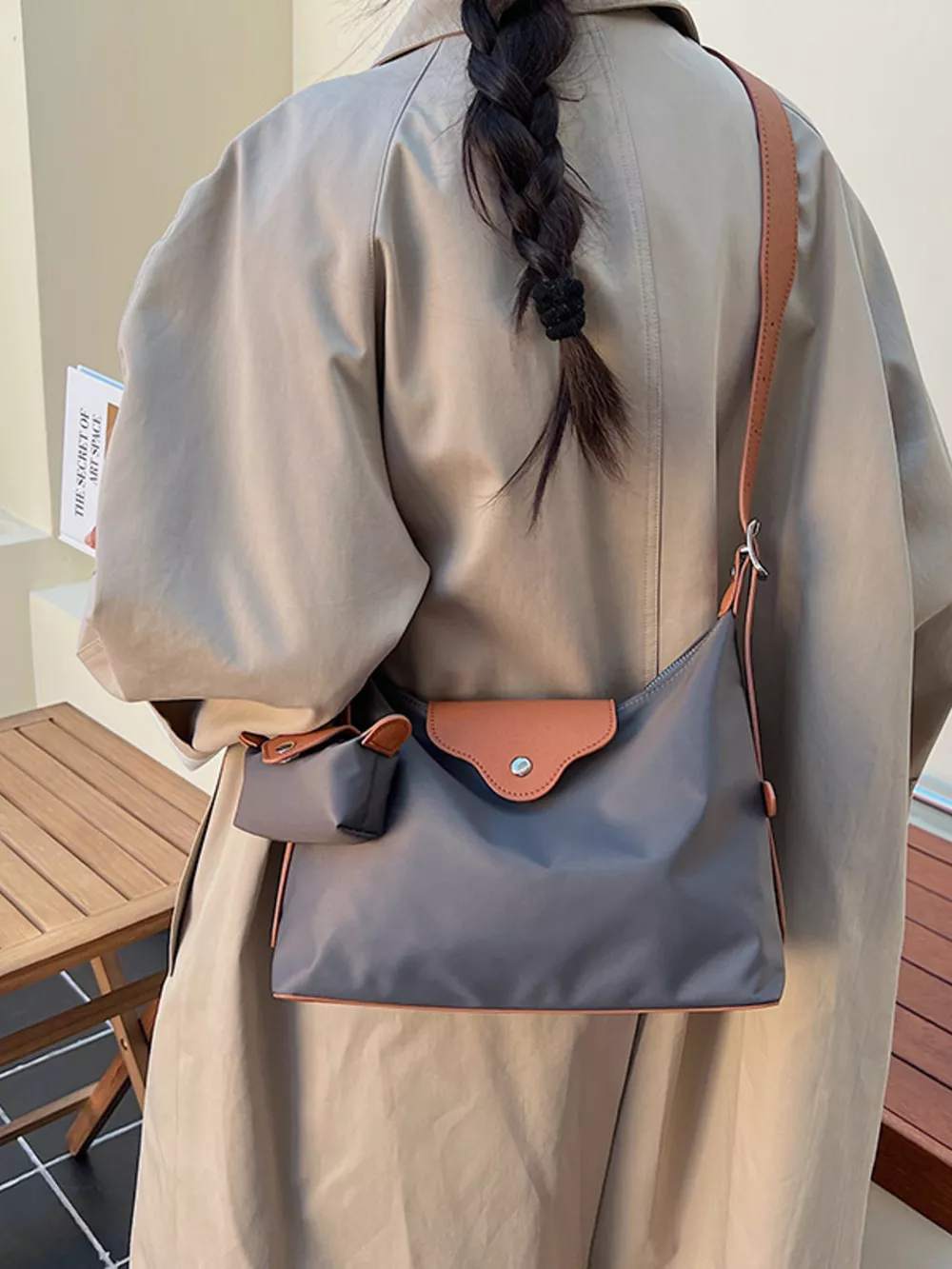 Hobo Crossbody Bag with Coin Purse, image 10