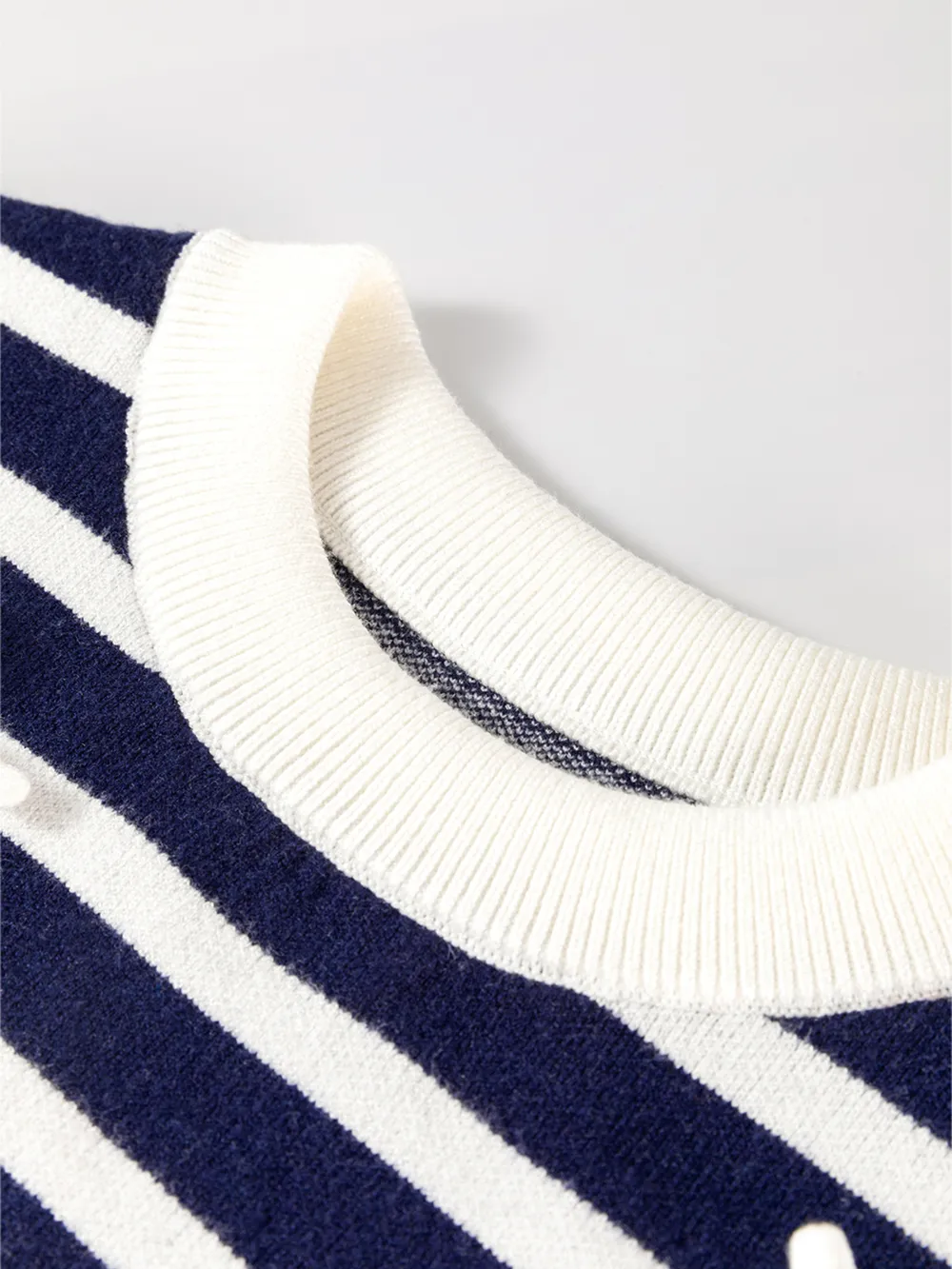 Stripe Knitted Bow Decor Sweater Vest, image 3