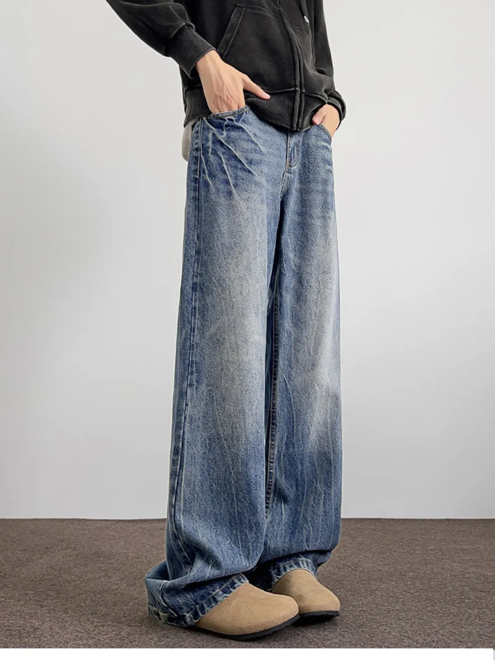Men's Plus Size Vintage Wash Wide Leg Jeans, image 2