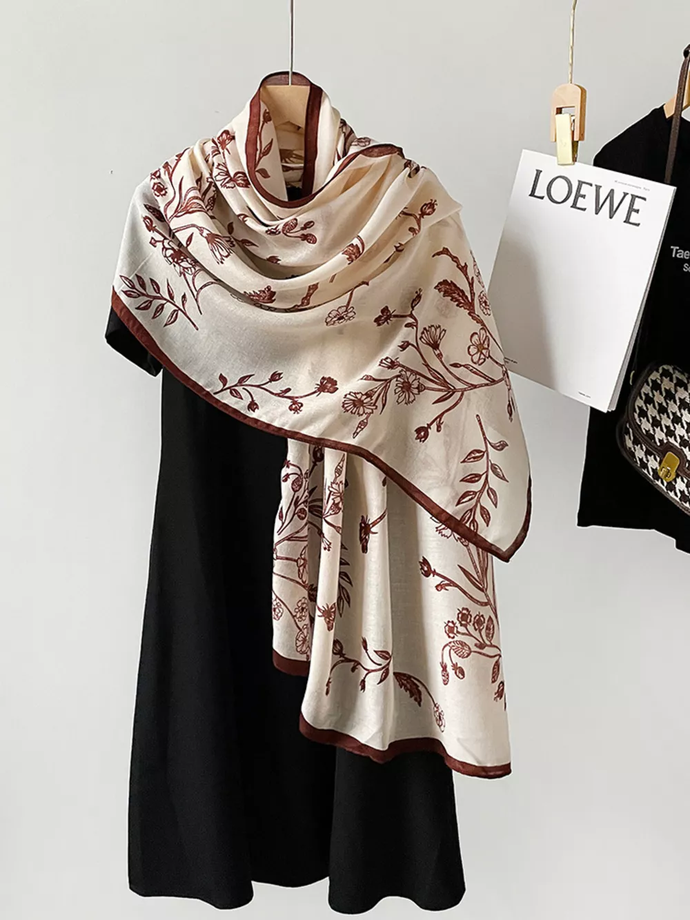 Floral Print Lightweight Scarf, image 3