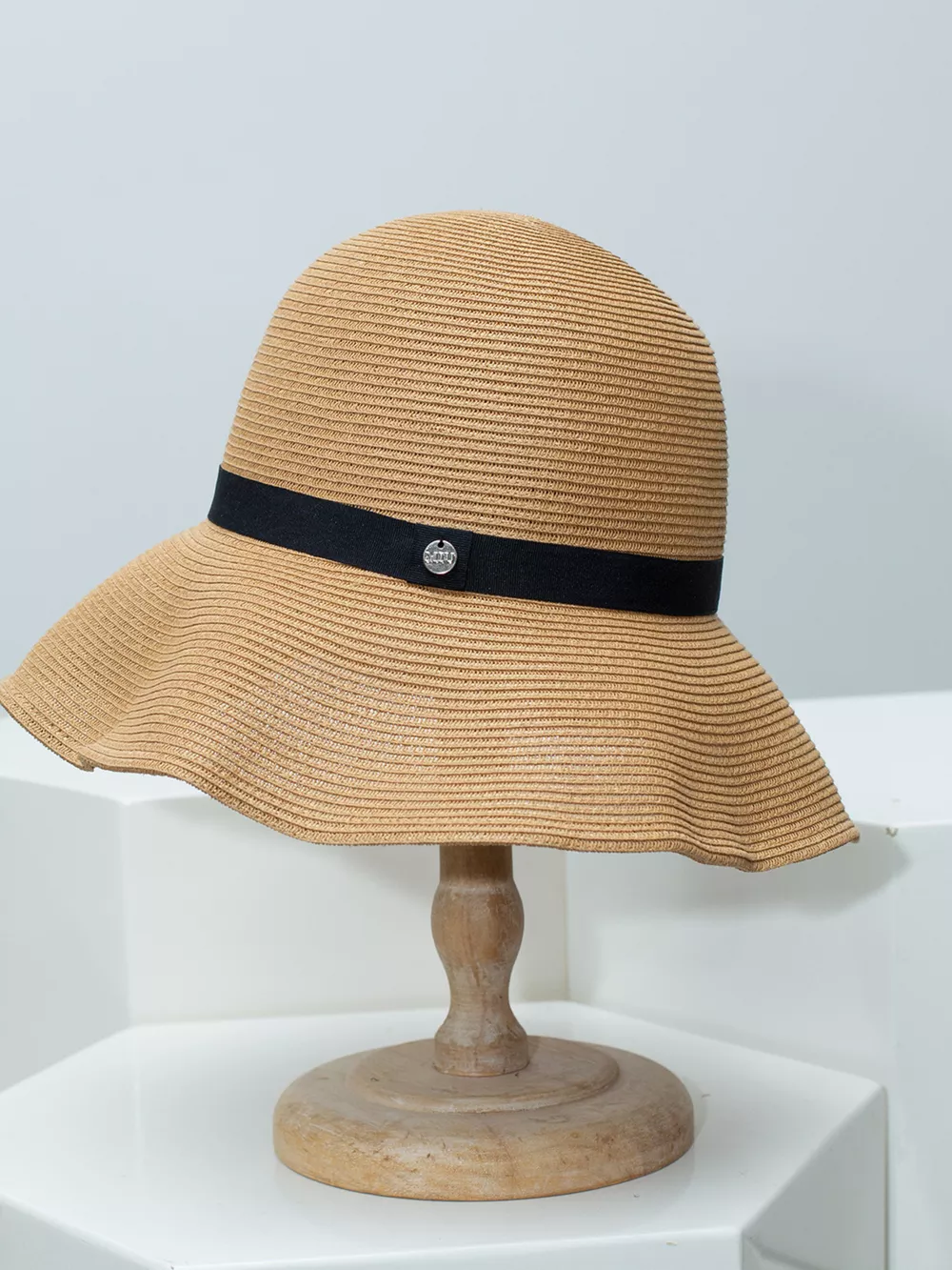 Straw Sun Hat with Ribbon, image 2