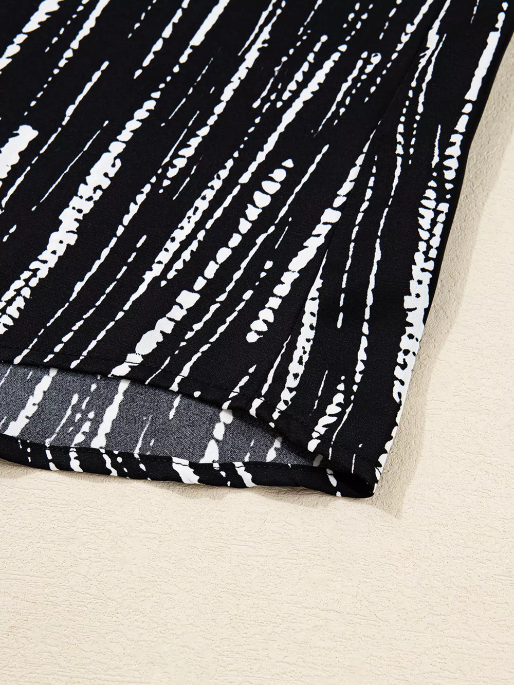 Abstract Printed Notched Long Sleeve Blouse, image 2