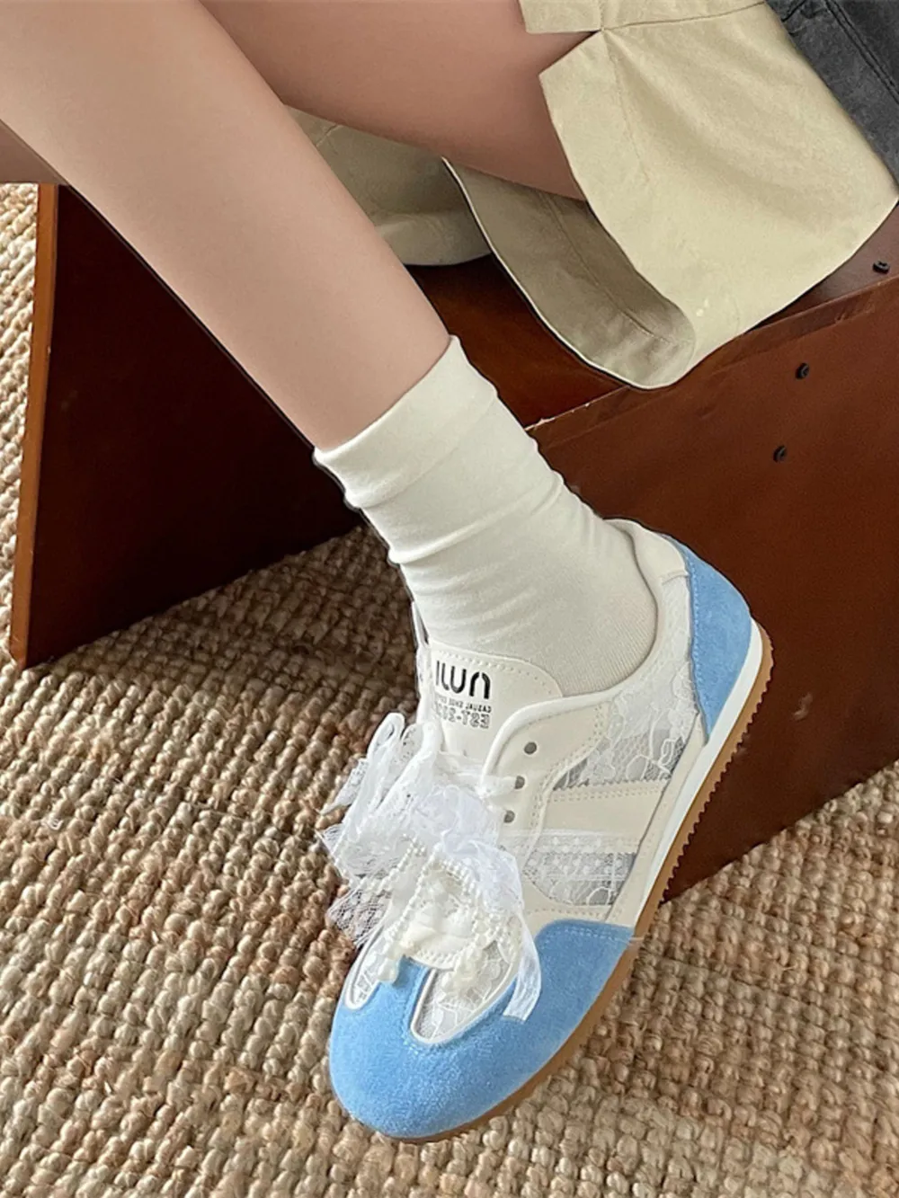 Vintage Lace Ribbon Sneakers, image 5