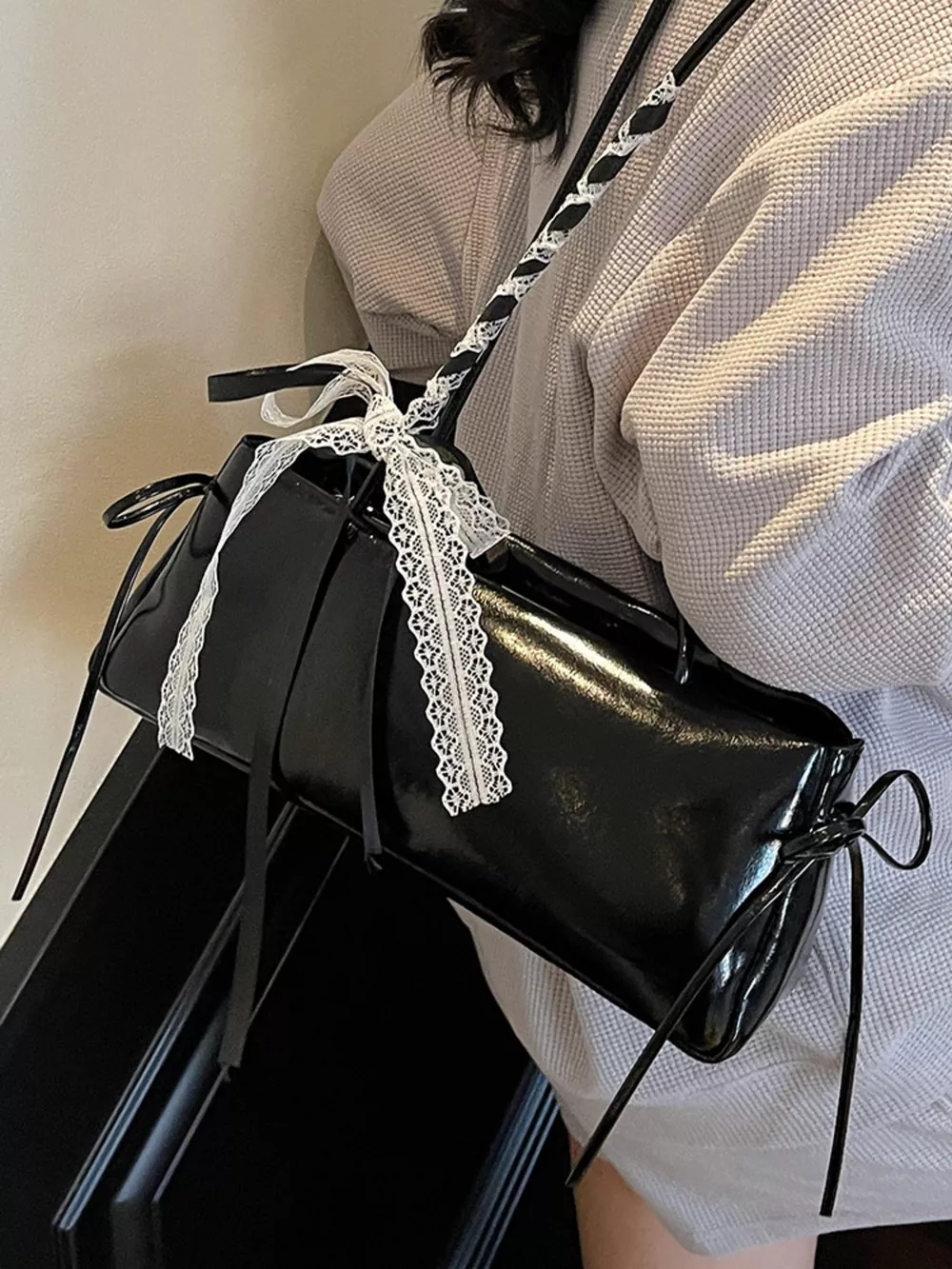 Lace Decor Shoulder Bag, image 4