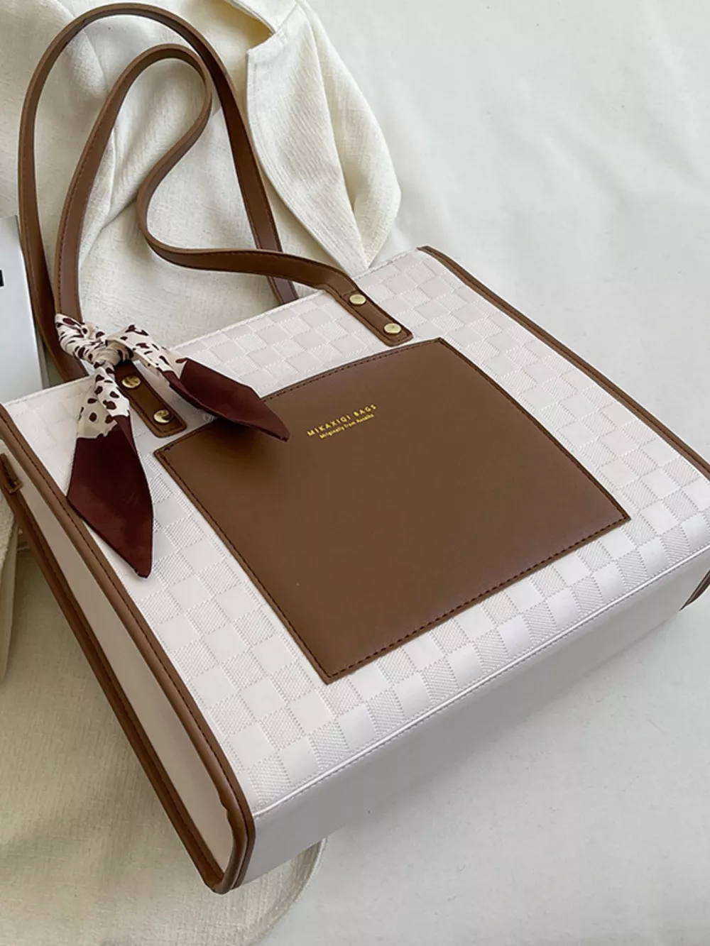 Color Block Shoulder Bag, image 4