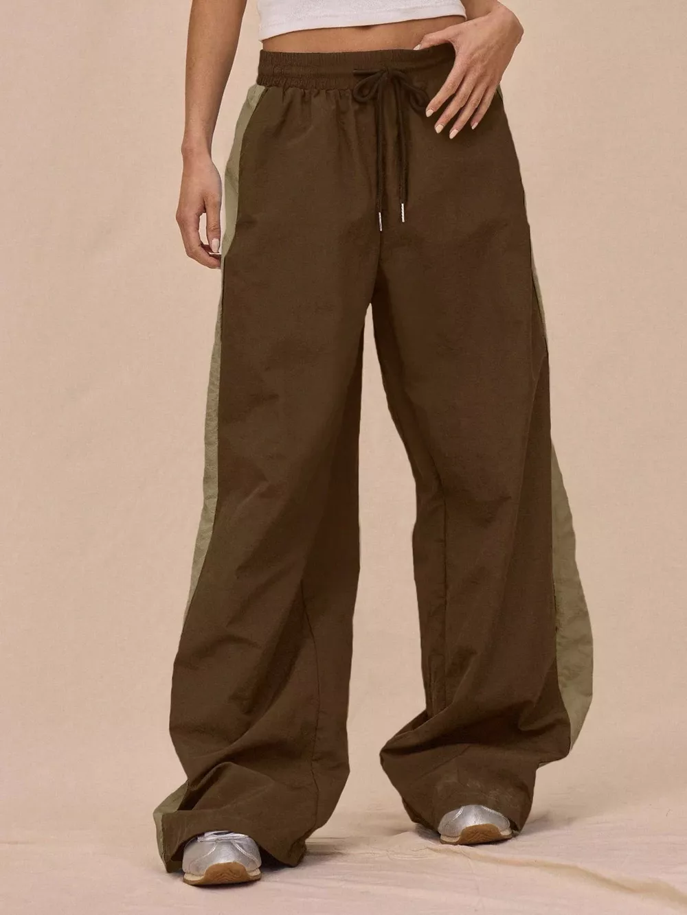 Color-Block Tracksuit and Wide-Leg Pants Set, image 2