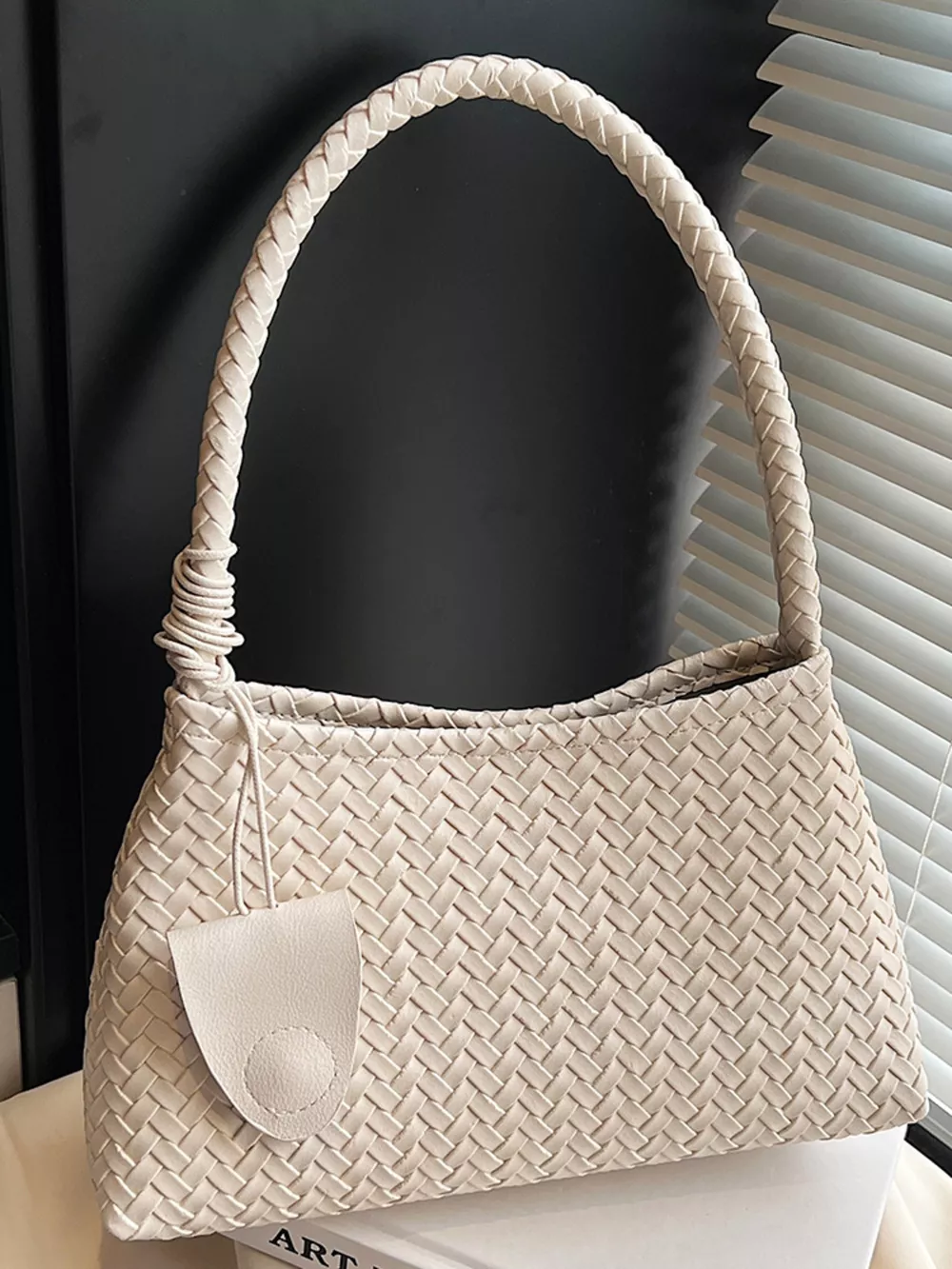Woven Lightweight Shoulder Bag, image 10