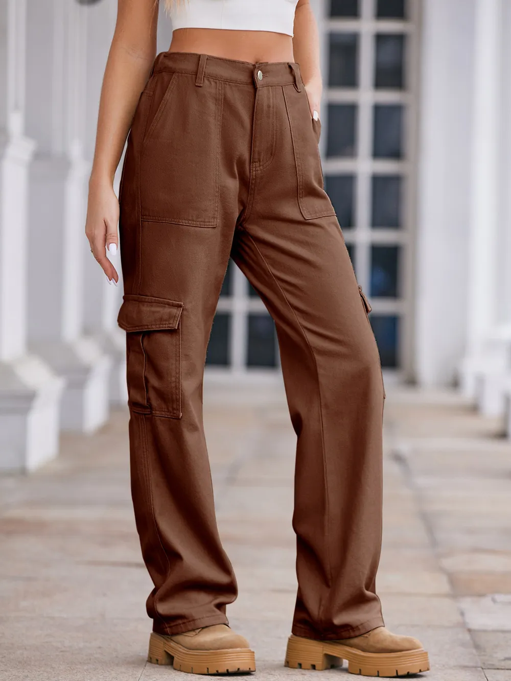 High-Waisted Cargo Jeans, image 6