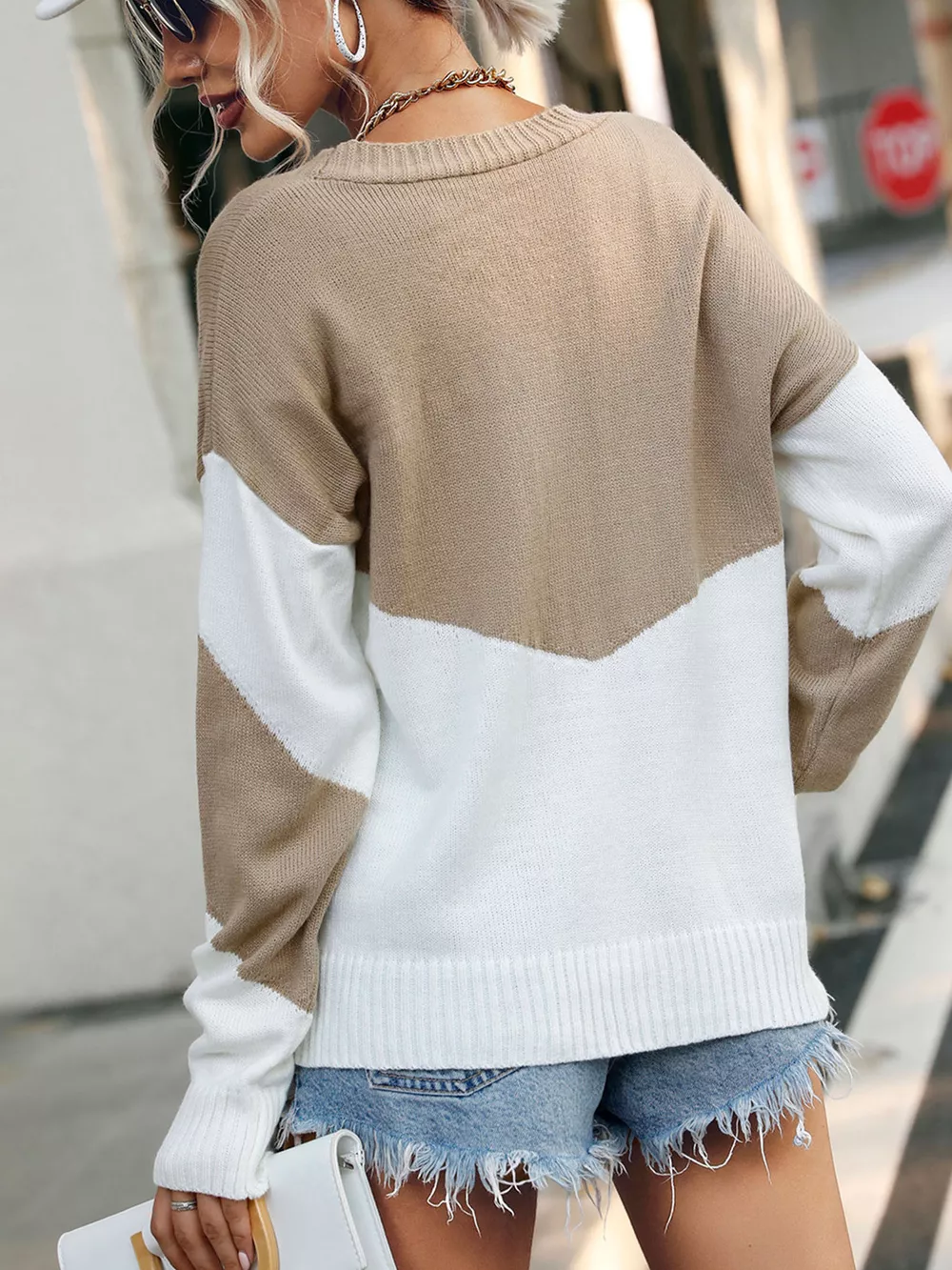 Color Block V-Neck Sweater, image 3