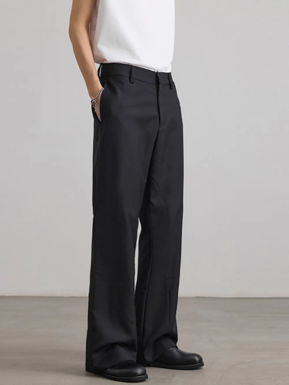 Men's Classic Wide-Leg Pants, image 4