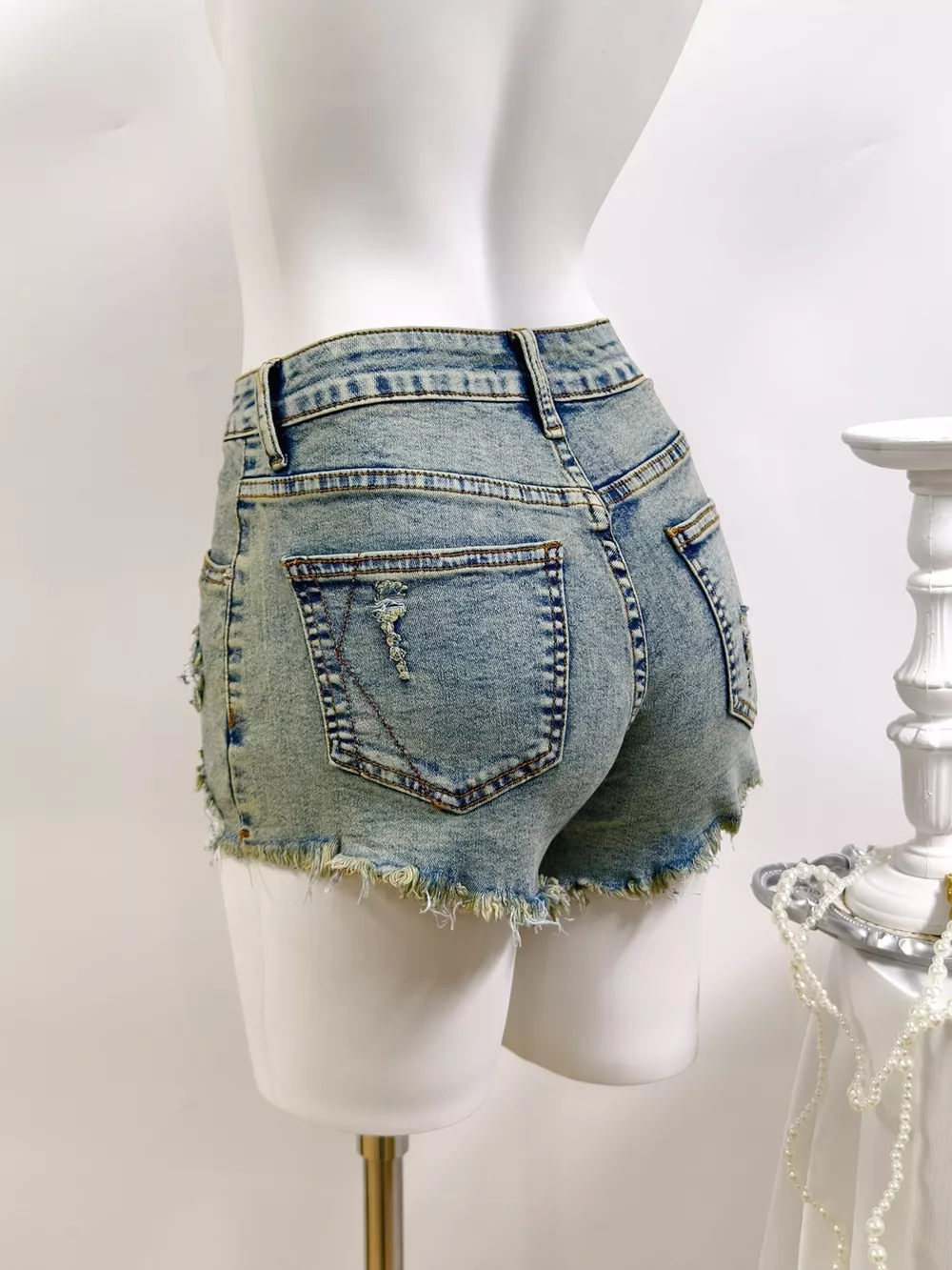 High-Waisted Distressed Raw Hem Denim Shorts, image 6