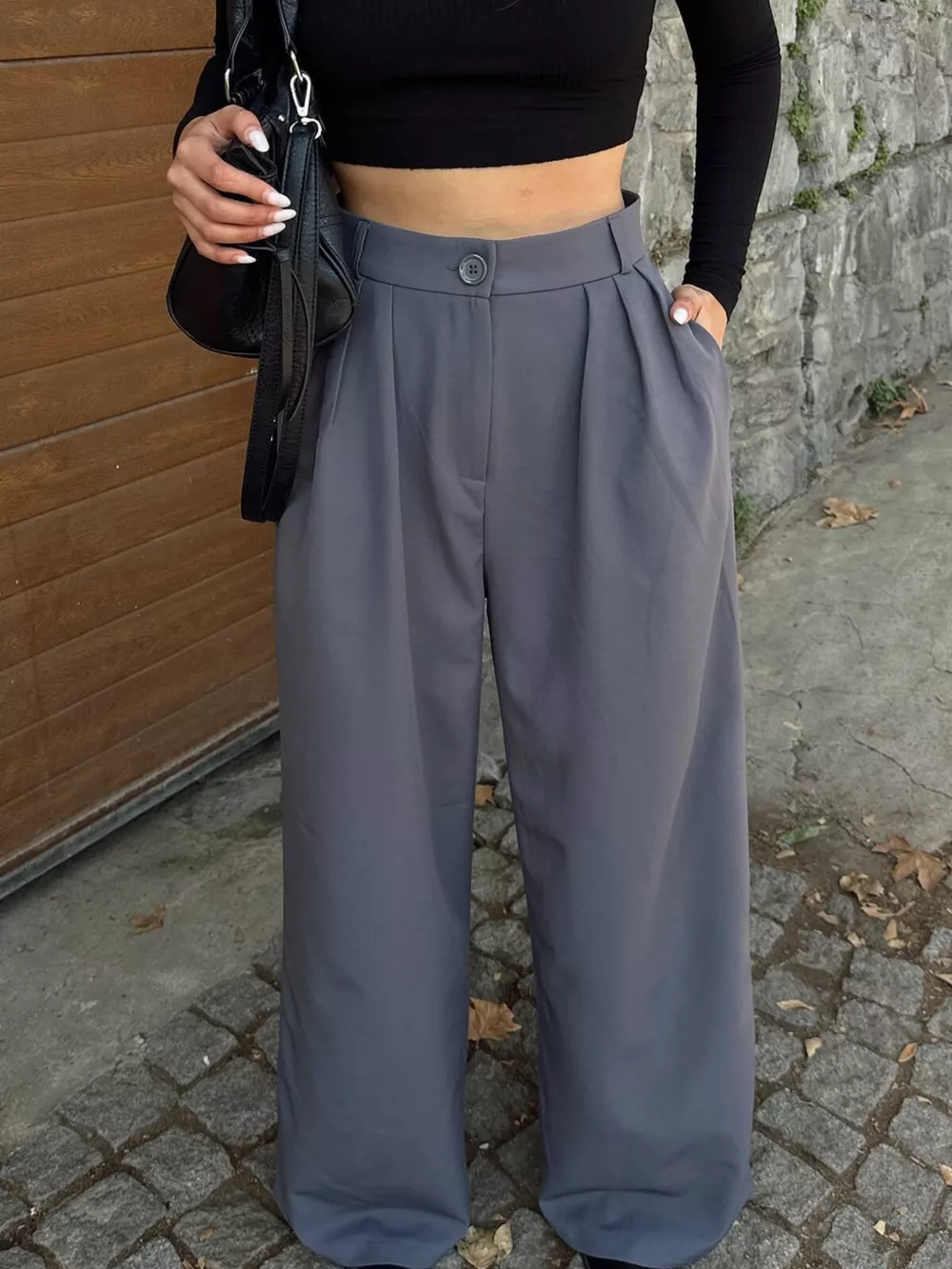 High-Waisted Pleated Wide-Leg Pants, image 18