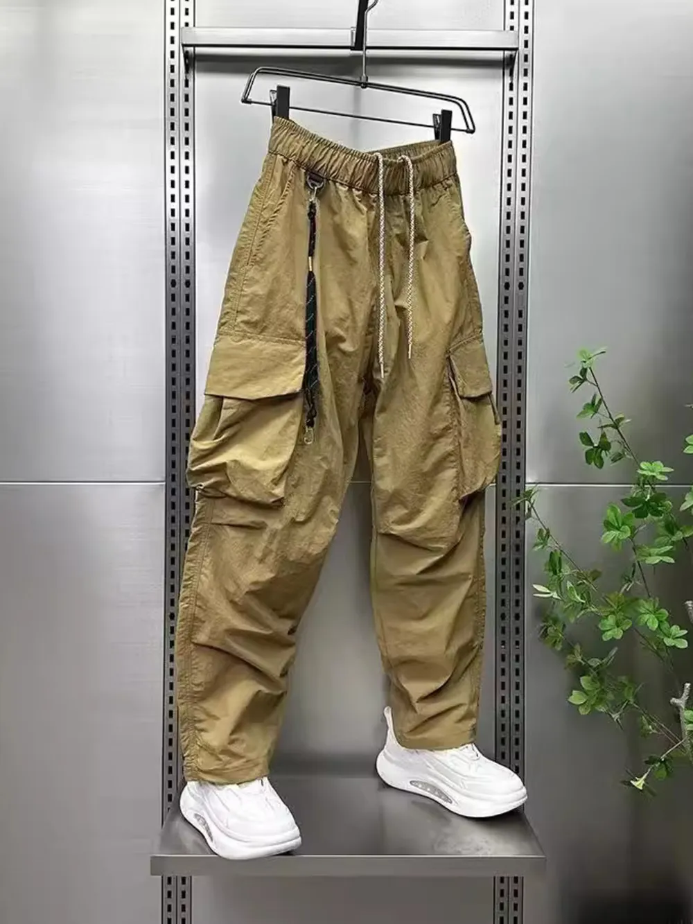 Men's Plus Size Drawstring Wide Leg Cargo Pants, image 3