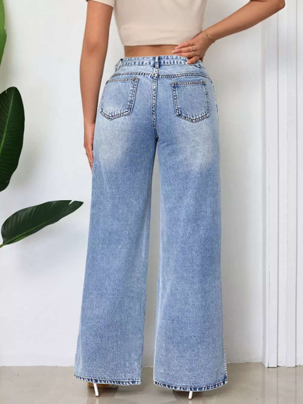 High-Waisted Wide-Leg Jeans with Side Slits, image 4