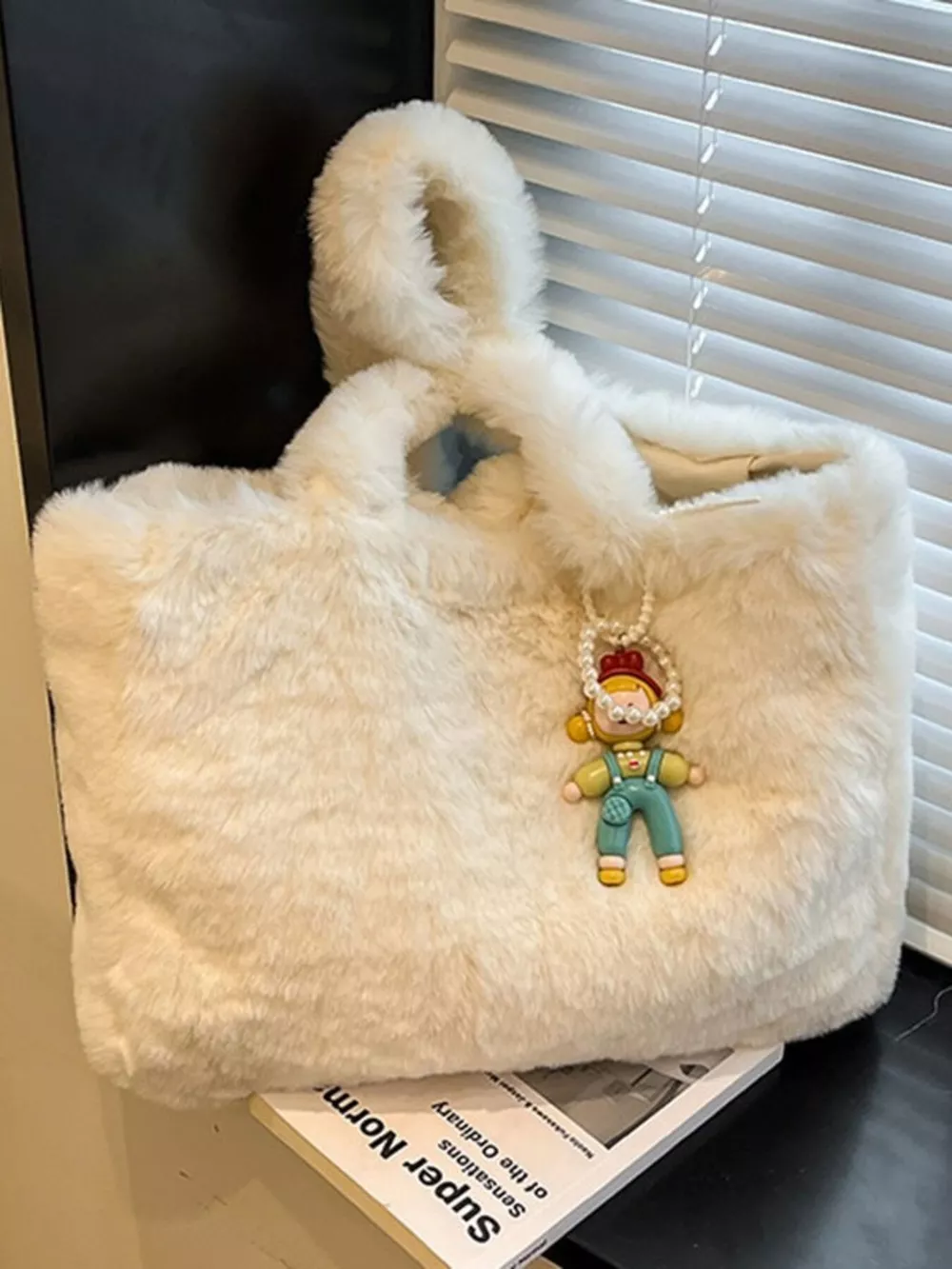 Fluffy Cartoon Charm Shoulder Bag, image 4