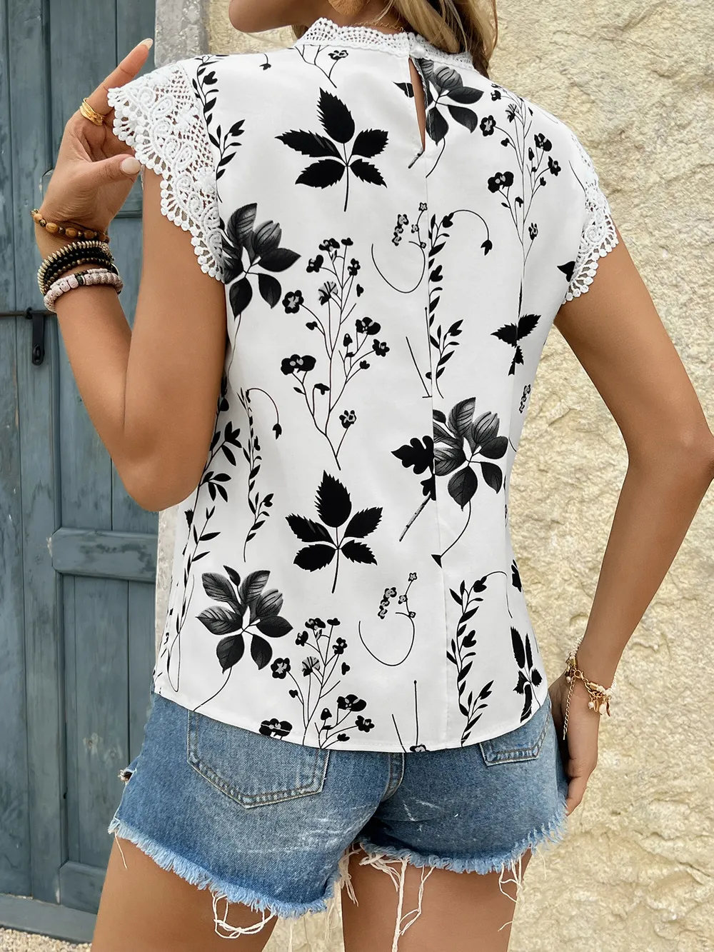 Lace Trim Sleeveless Blouse, image 5