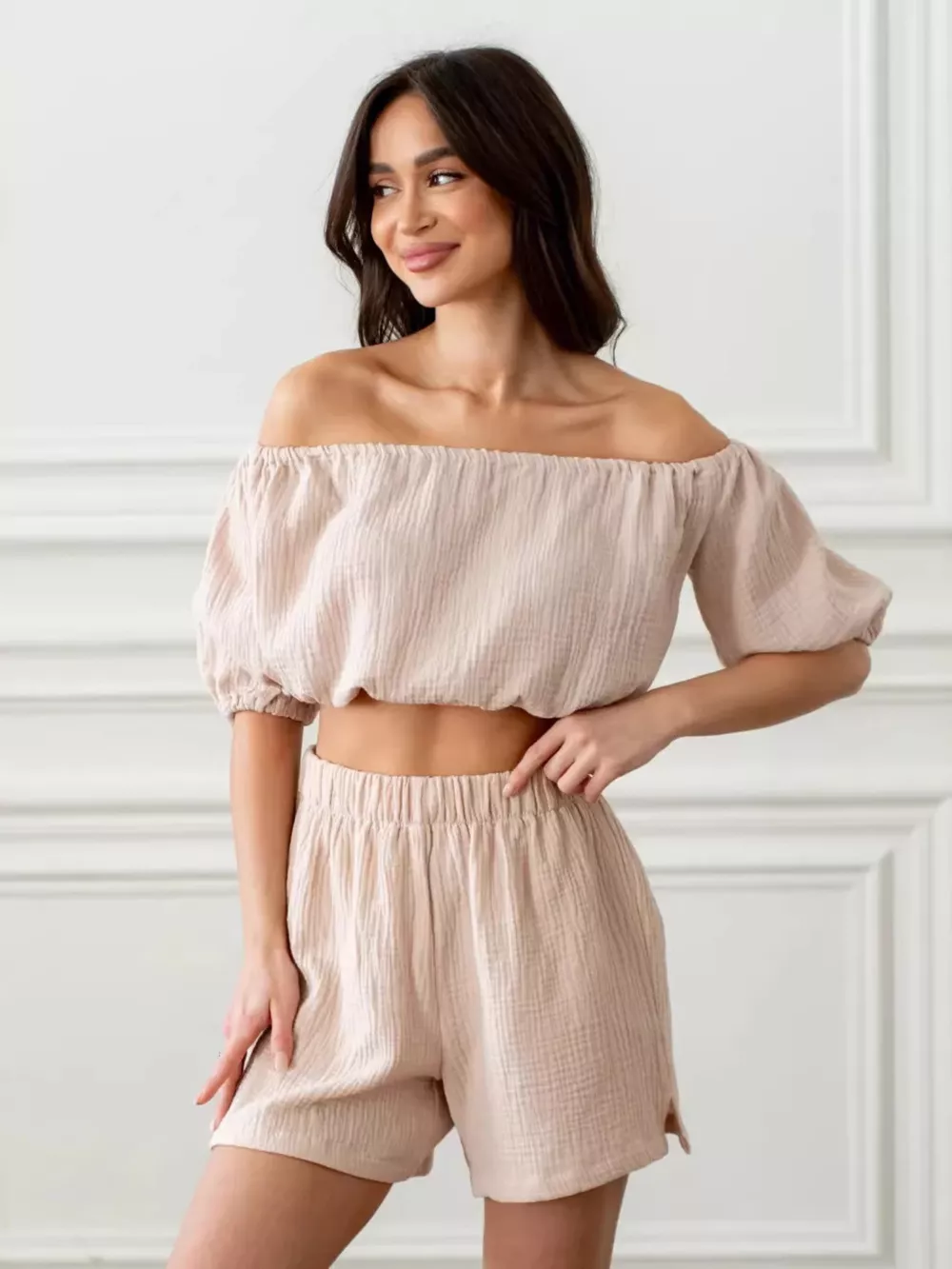 Off-Shoulder Cropped Top and Shorts Set, image 11