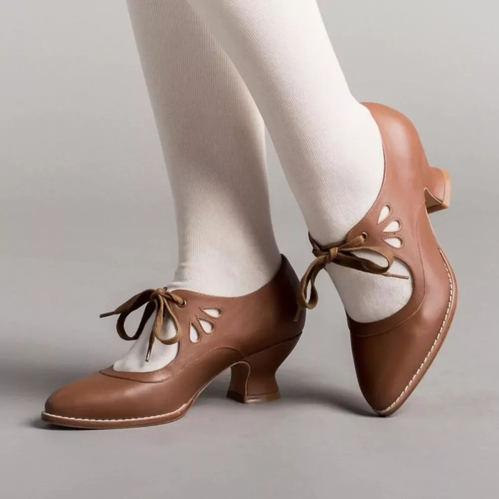 Point Toe Block Heel Shoes, image 8