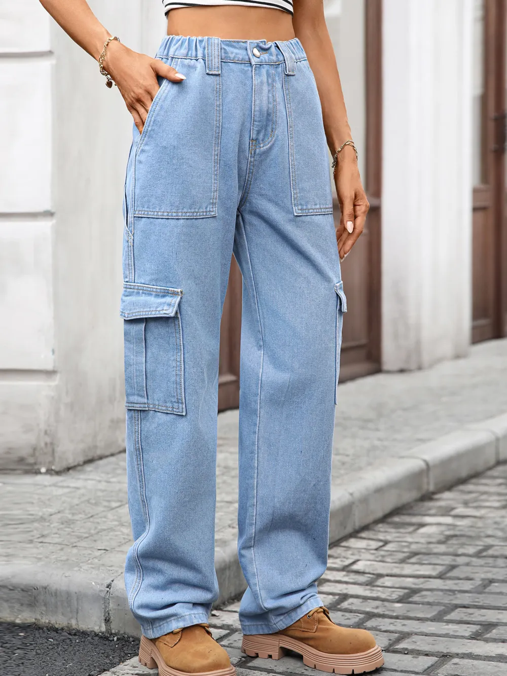 High-Waisted Cargo Jeans, image 6