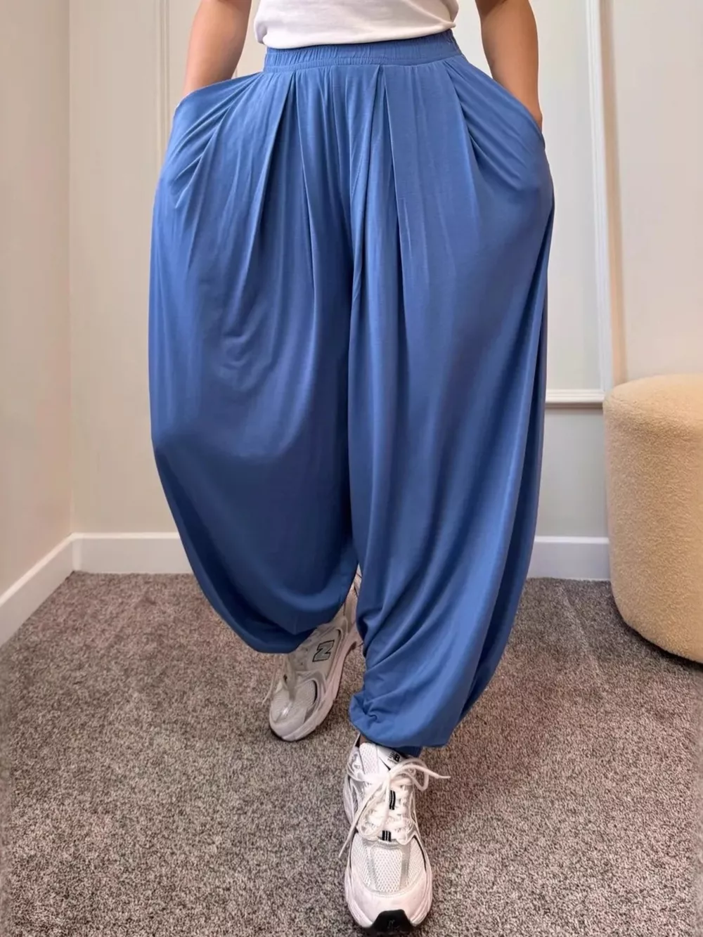 High-Waisted Wide-Leg Pants, image 19