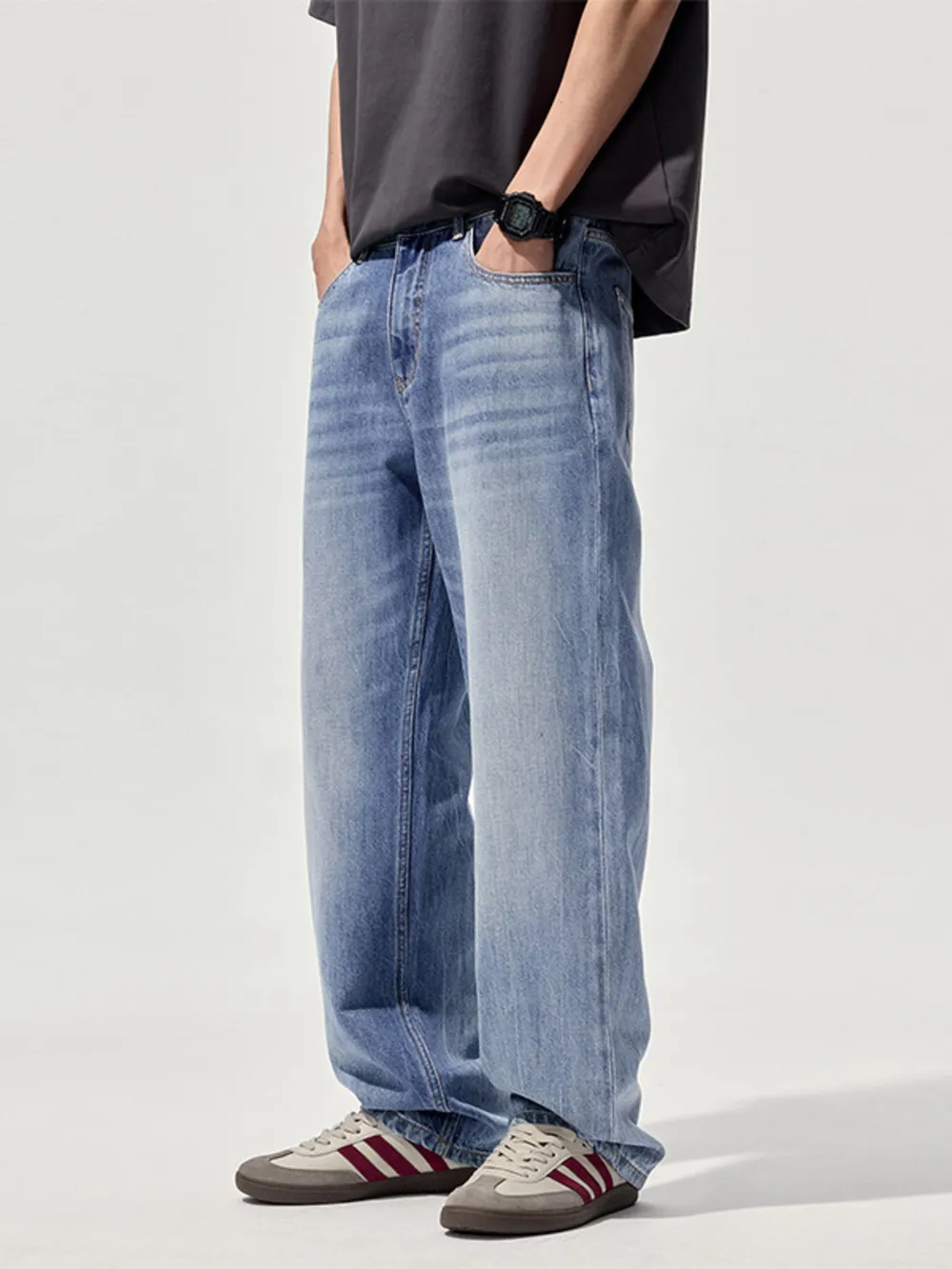 Men's Wide-Leg Relaxed Fit Jeans, image 2