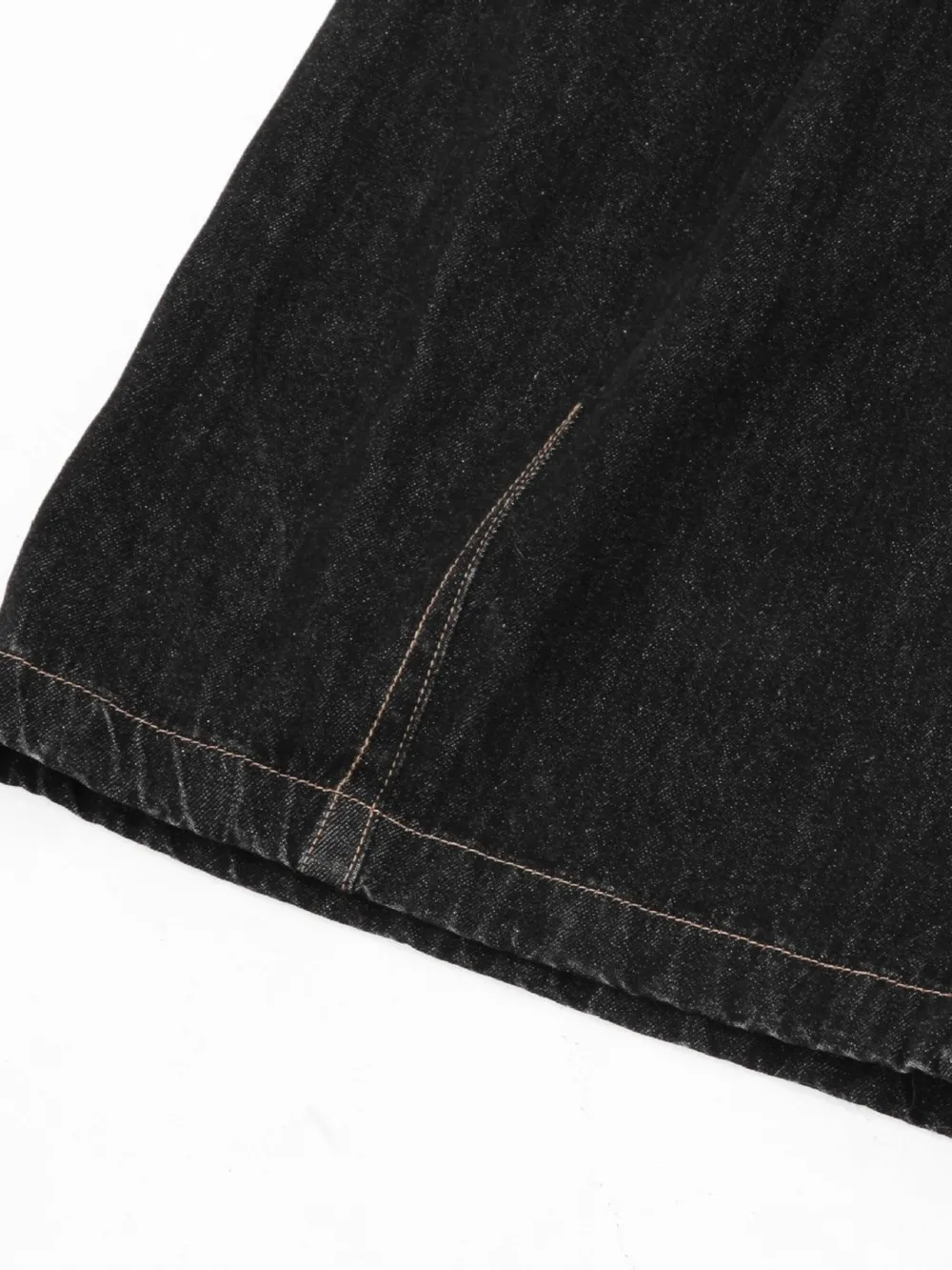 Men's Wide-Leg Denim Shorts with Plaid Accent, image 6