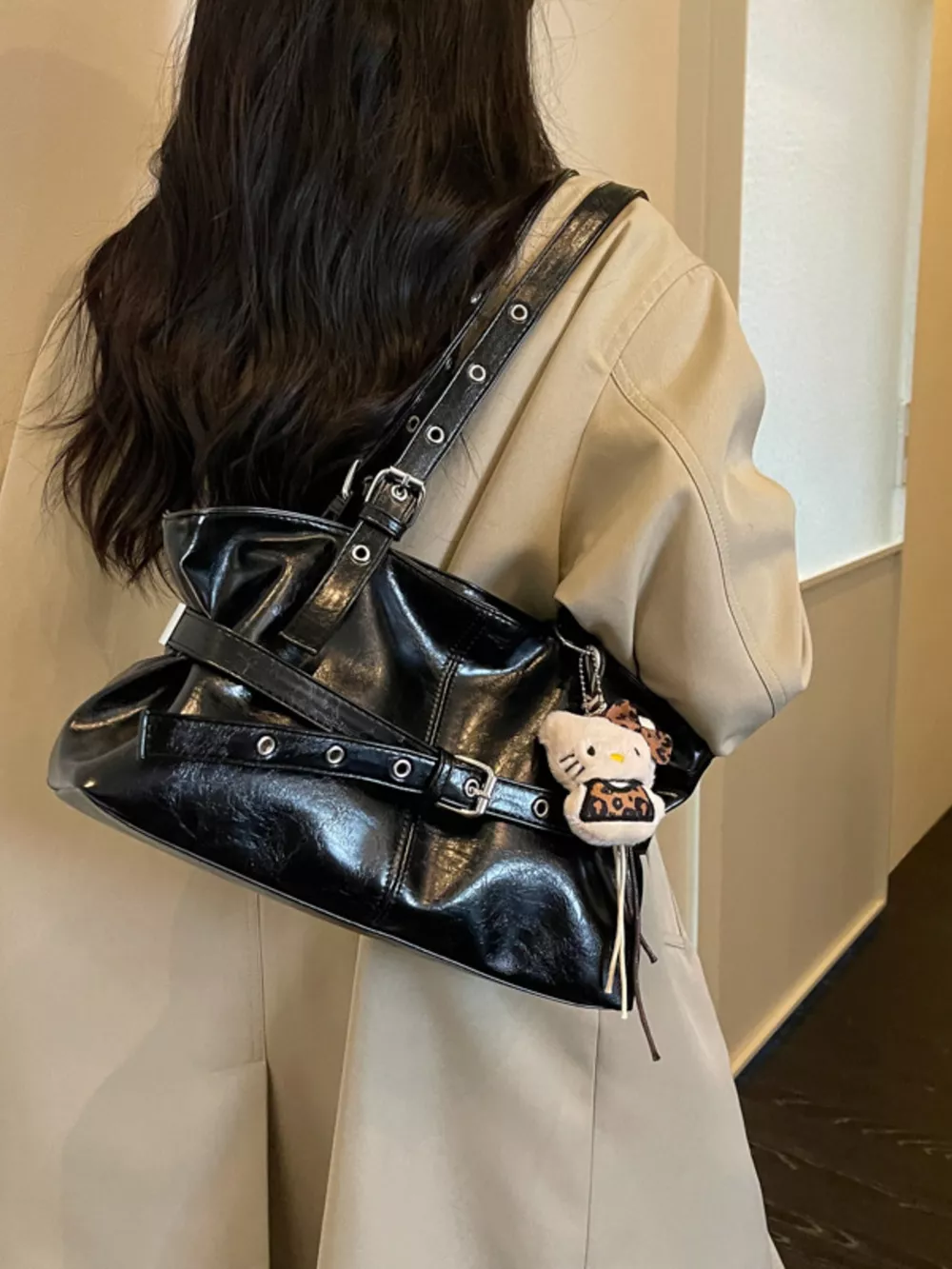 Decorative Buckle Shoulder Bag, image 4