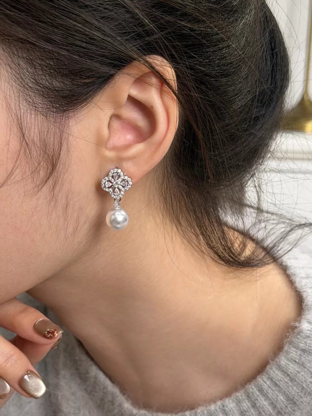 Zircon Four Leaf Clover Pearl Drop Earrings, image 2
