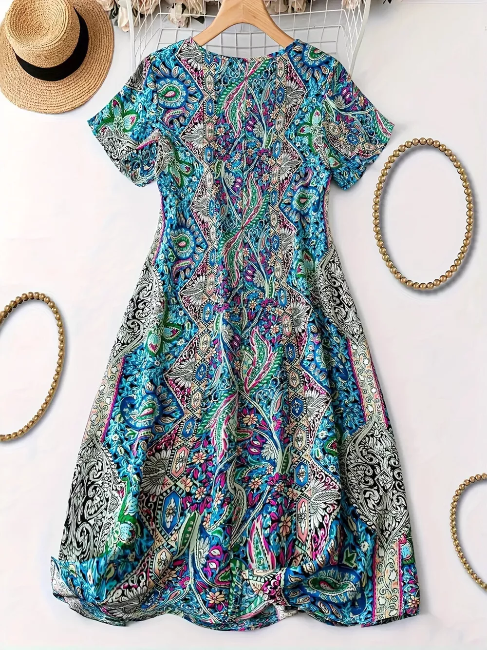 Plus Size Paisley Print V-Neck Short Sleeve Dress, image 2