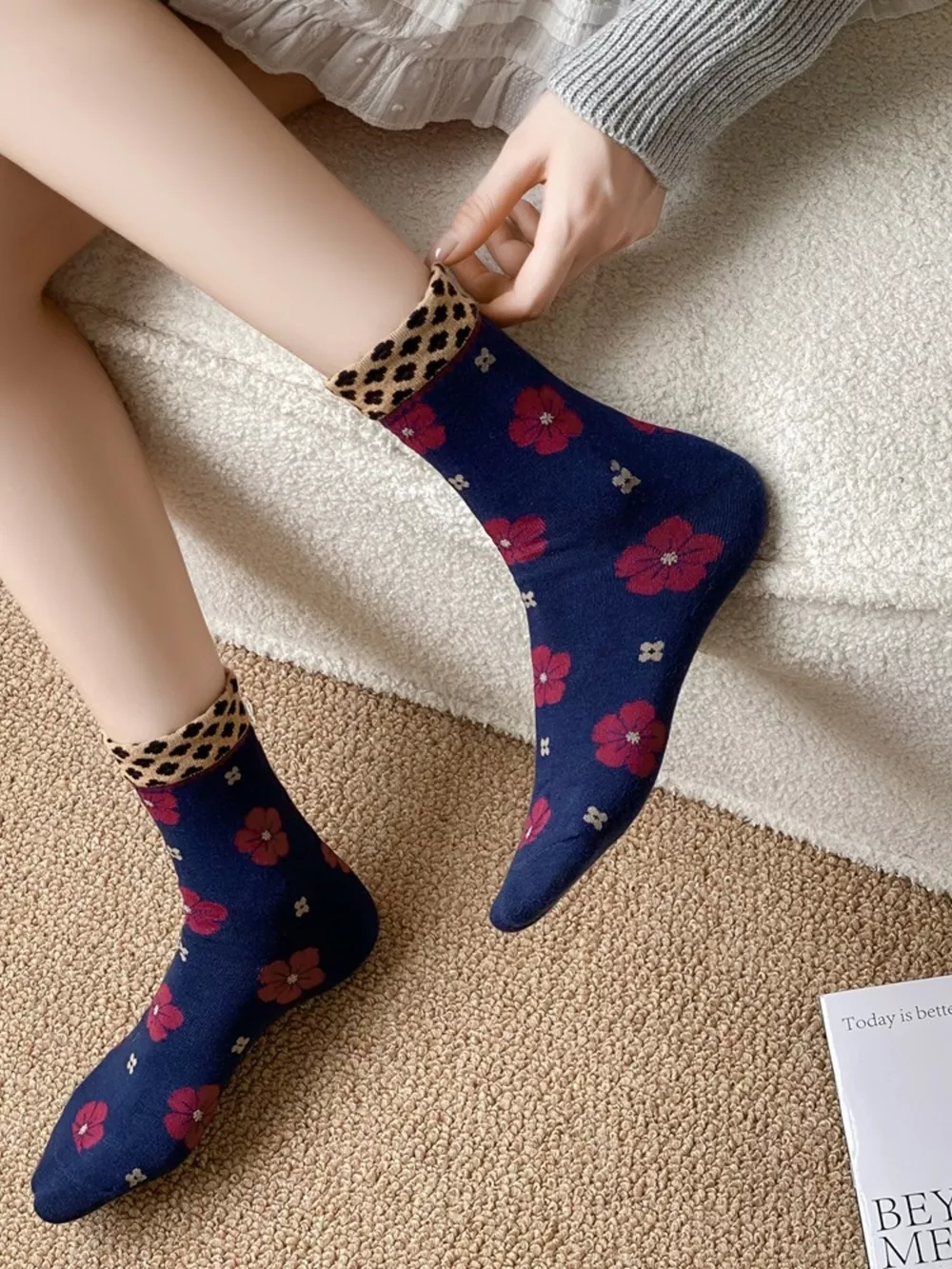 Vintage Floral Print Socks, image 11