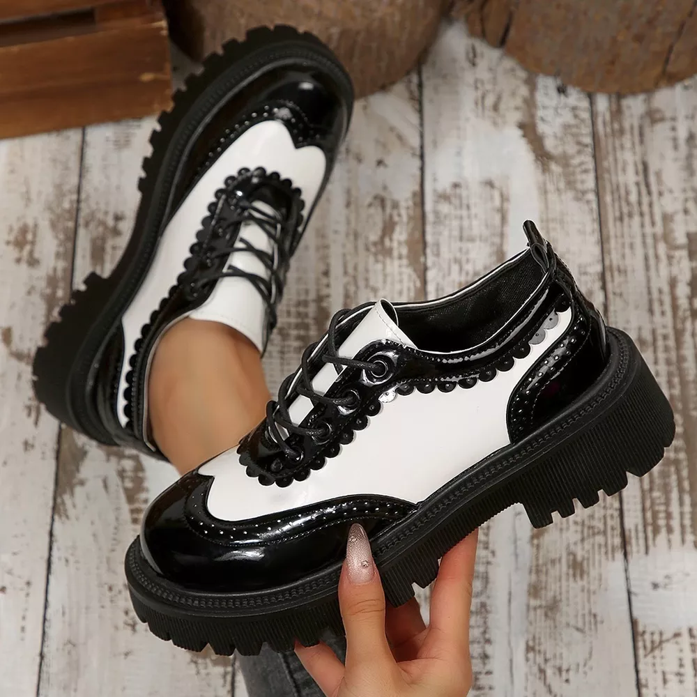 Round Toe Lace Up Sneakers, image 4
