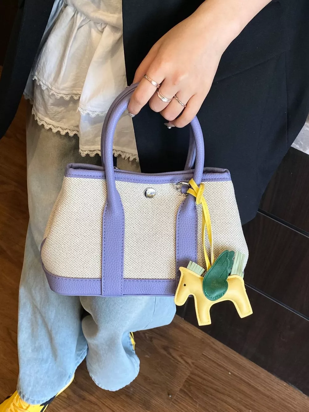 Contrast Crossbody Bag, image 7