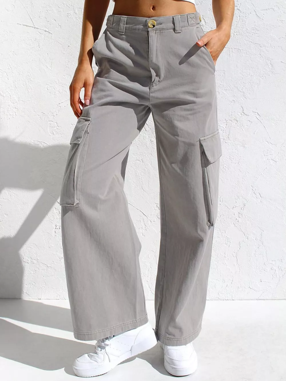 High-Waisted Wide Leg Cargo Jeans, image 9