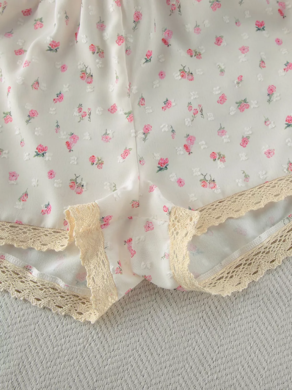Floral Print Lace Trim Cami and Shorts Set, image 16
