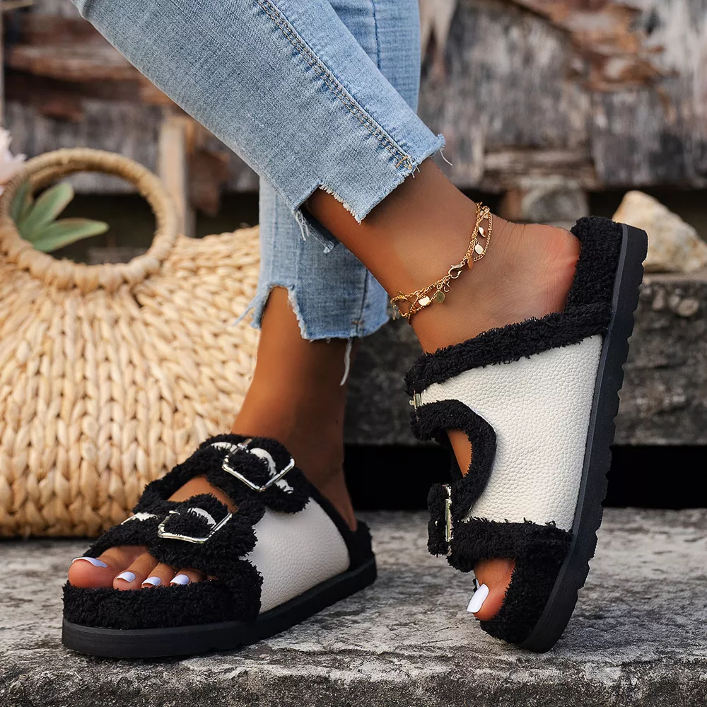 Buckle Decor Plush Lined Platform Slippers, image 2