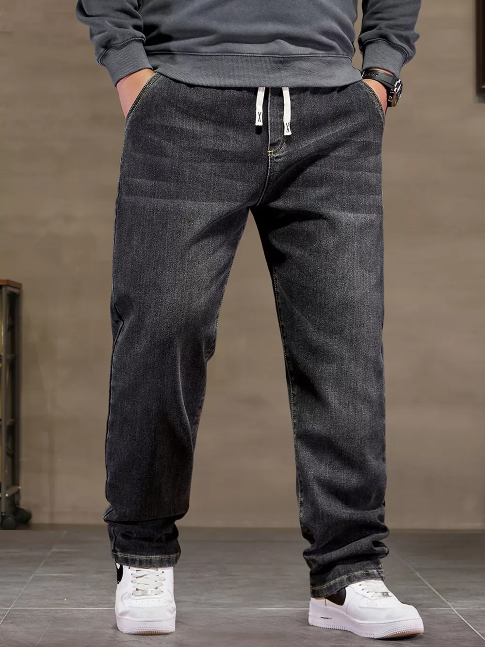 Men's Plus Size Relaxed Fit Drawstring Waist Jeans
