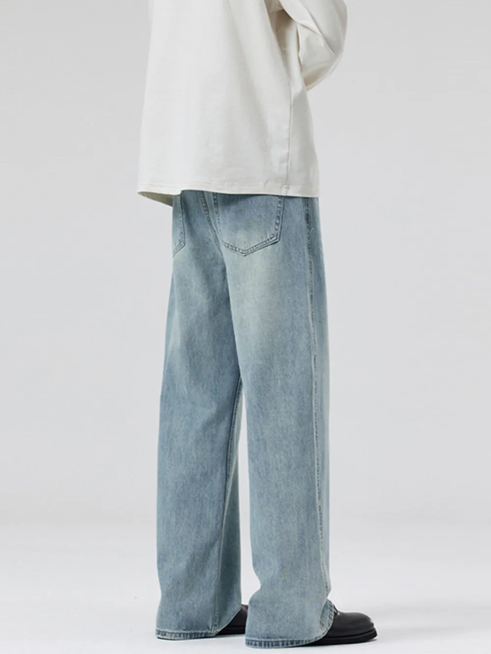 Men's Wide Leg Washed Jeans, image 4