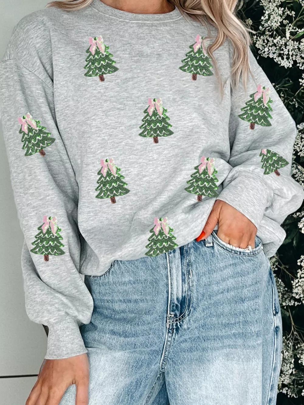 Sequined Christmas Tree Patched Patterned Holiday Pullover Sweatshirt