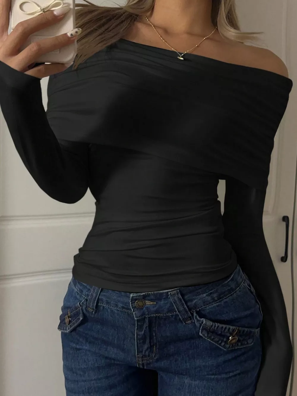 Off-Shoulder Ruched Long Sleeve T-Shirt, image 4